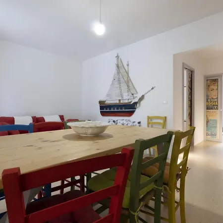 Daversa-1 By Interhome *